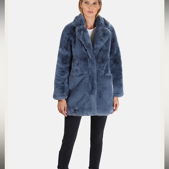 NWOT Apparis Sophie Faux Fur coat - Picture 5 of 5